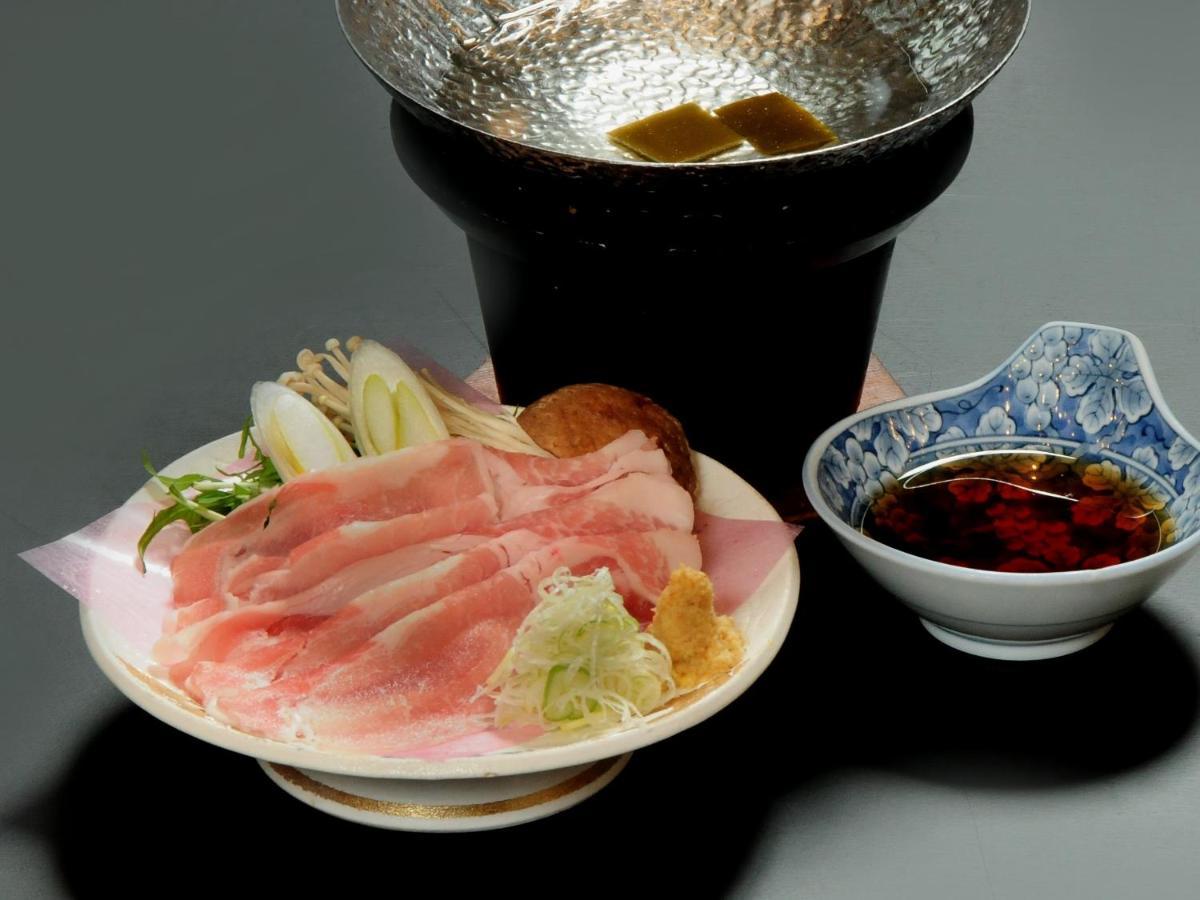 Yura Onsen Yaotome Hotel Tsuruoka Eksteriør billede